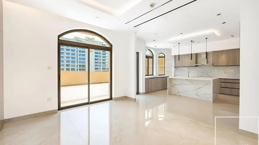 Penthouse de 3 chambres à Golden Mile, UAE No. 1135