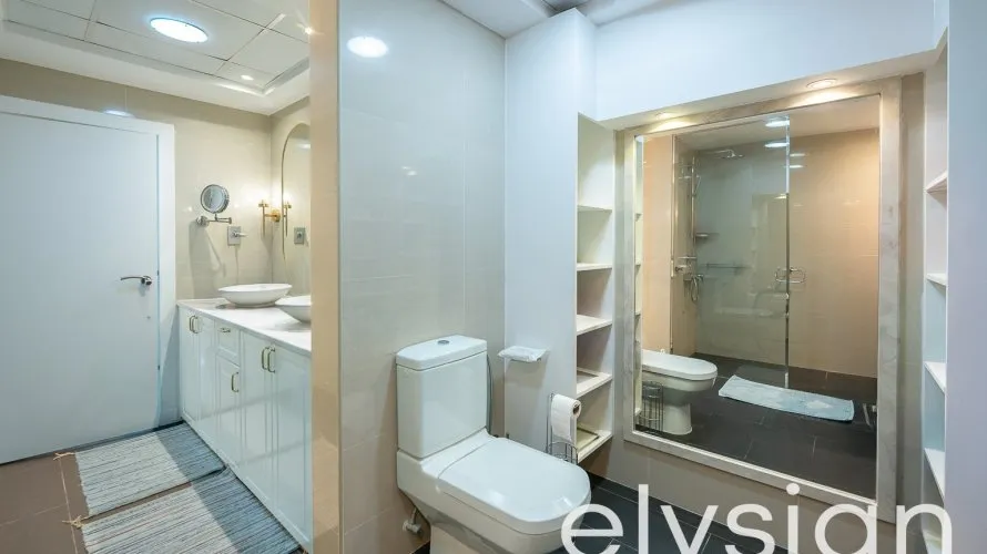 Appartement de 2 chambres à Shoreline Apartments, UAE No. 418 № 3