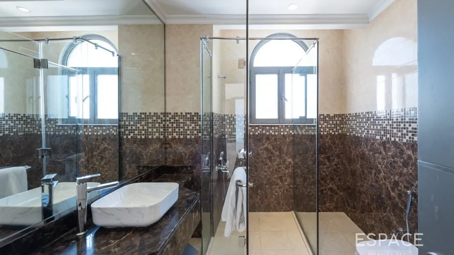 Villa de 4 chambres à Palm Jumeirah, UAE No. 878 № 14