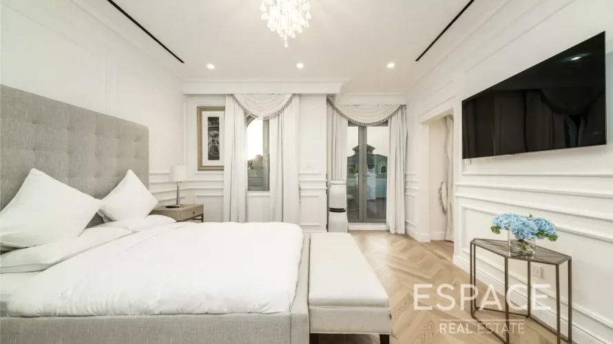 Villa de 4 chambres à Palm Jumeirah, UAE No. 884 № 12