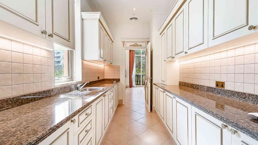 Villa de 4 chambres à Palm Jumeirah, UAE No. 1332 № 19