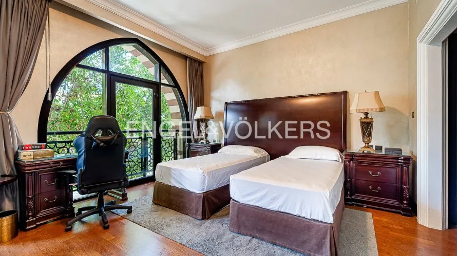 Villa de 5 chambres à Palm Jumeirah, UAE No. 1340 № 2