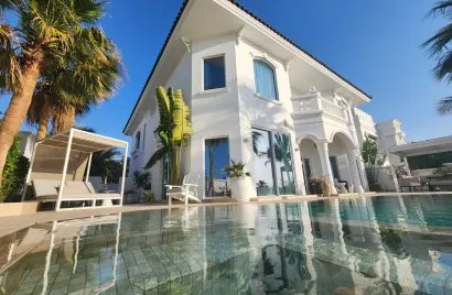 Villa de 5 chambres à Palm Jumeirah, UAE No. 1438