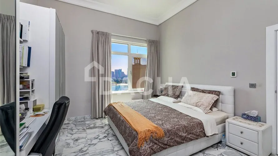 Penthouse de 4 chambres à Shoreline Apartments, UAE No. 1554 № 13