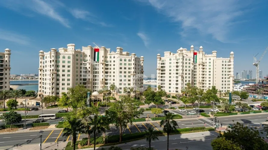 Appartement de 2 chambres à Shoreline Apartments, UAE No. 1522 № 1