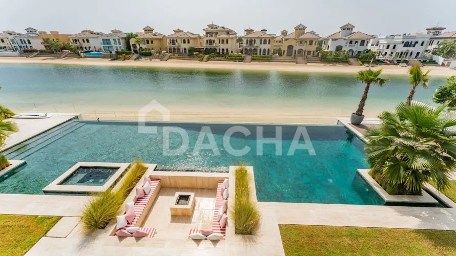 Villa de 6 chambres à Signature Villas, UAE No. 1538