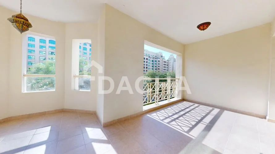 Appartement de 2 chambres à Shoreline Apartments, UAE No. 1523 № 3