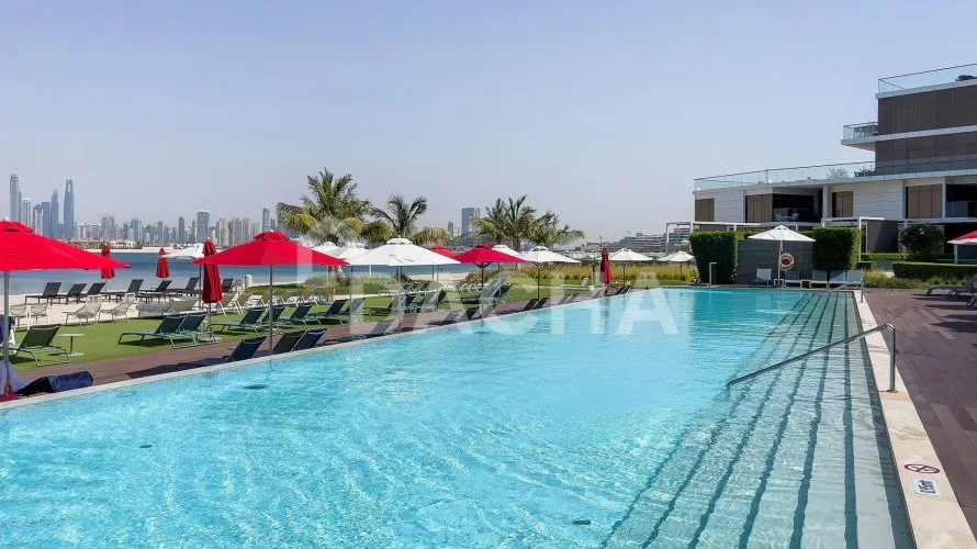 Appartement de 2 chambres à The Crescent, UAE No. 1537 № 20