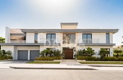 Villa de 6 chambres à Signature Villas, UAE No. 1538