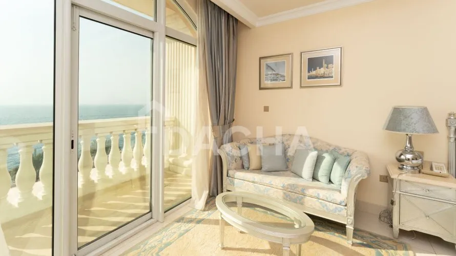 Appartement de 2 chambres à The Crescent, UAE No. 1581 № 3