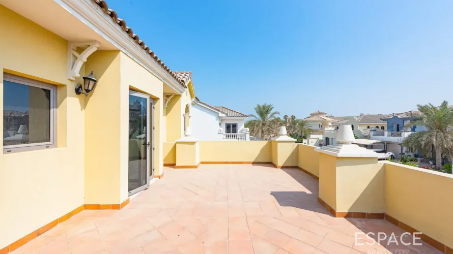 Villa de 4 chambres à Palm Jumeirah, UAE No. 2046 № 3
