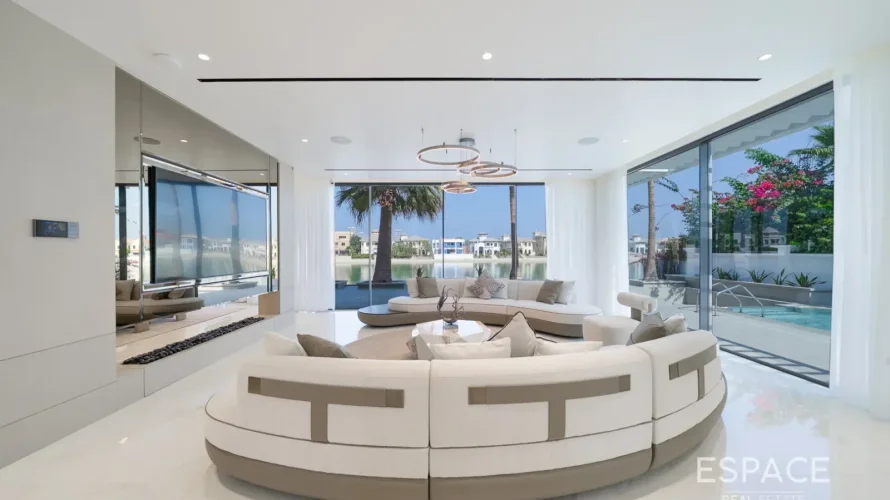Villa de 4 chambres à Palm Jumeirah, UAE No. 2050 № 16