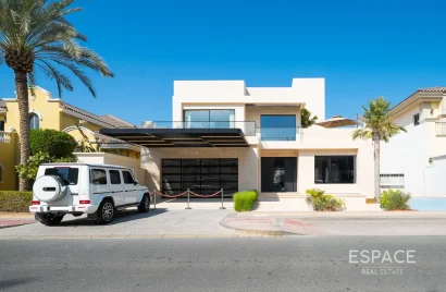 Villa de 5 chambres à Palm Jumeirah, UAE No. 2047