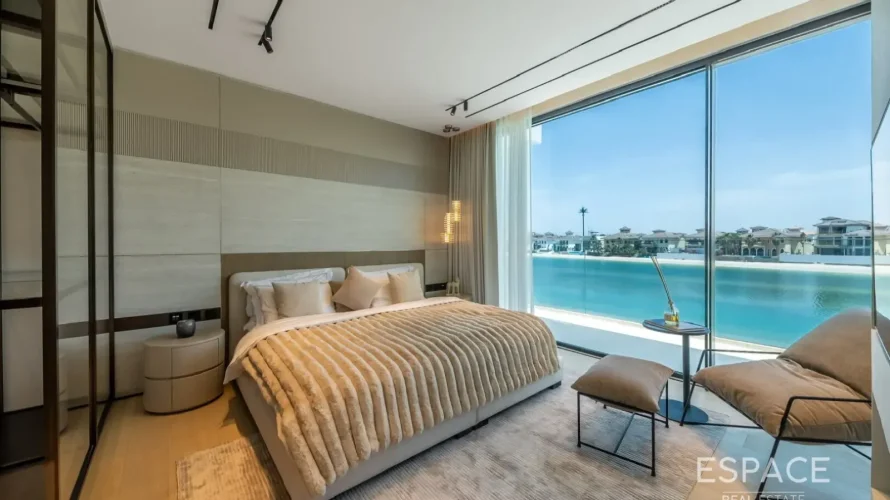 Villa de 5 chambres à Palm Jumeirah, UAE No. 2035 № 12