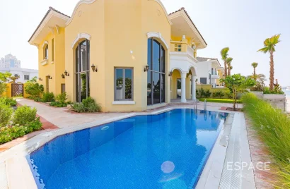 Villa de 4 chambres à Palm Jumeirah, UAE No. 2046