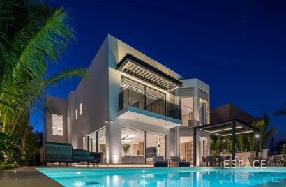 Villa de 5 chambres à Palm Jumeirah, UAE No. 2027
