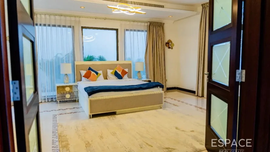 Villa de 5 chambres à Palm Jumeirah, UAE No. 2049 № 14