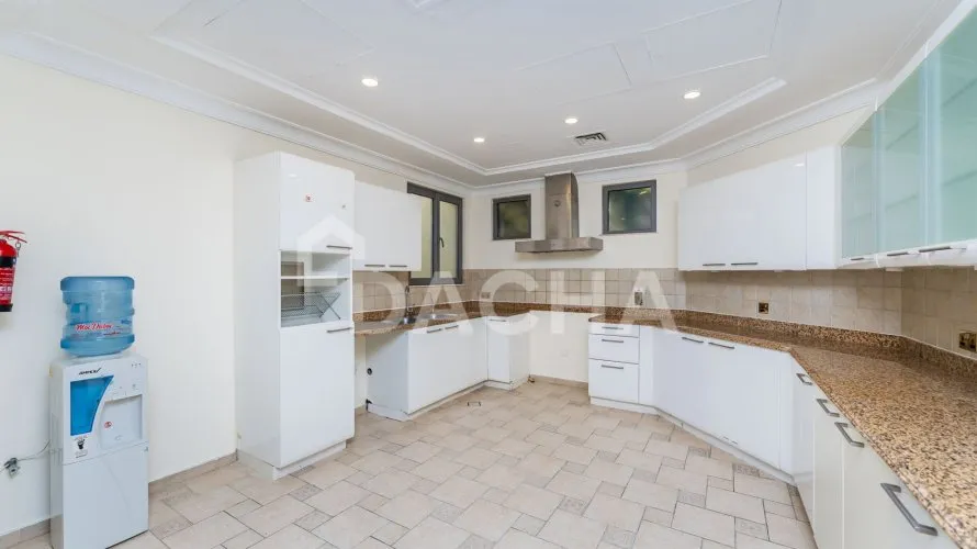 Villa de 5 chambres à Garden Homes, UAE No. 2291 № 6