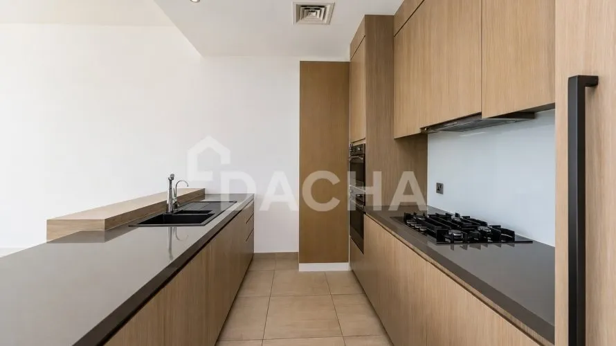 Appartement de 2 chambres à The Crescent, UAE No. 2417 № 20