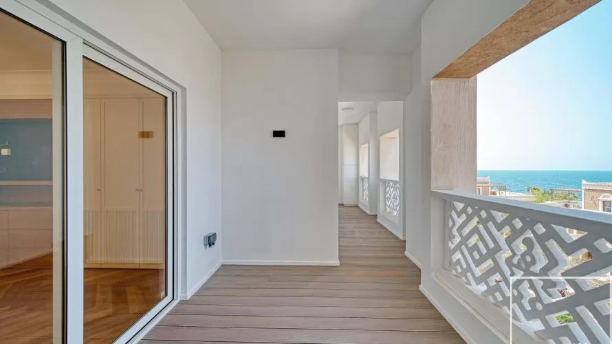 Appartement de 2 chambres à The Crescent, UAE No. 2588 № 14