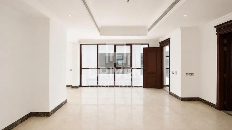Villa de 5 chambres à Signature Villas, UAE No. 2752 № 11
