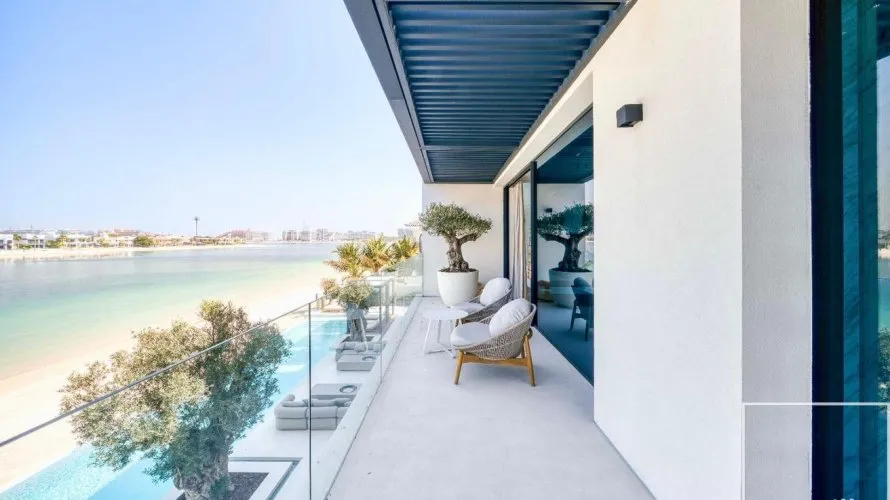 Villa de 6 chambres à Signature Villas, UAE No. 2730 № 4