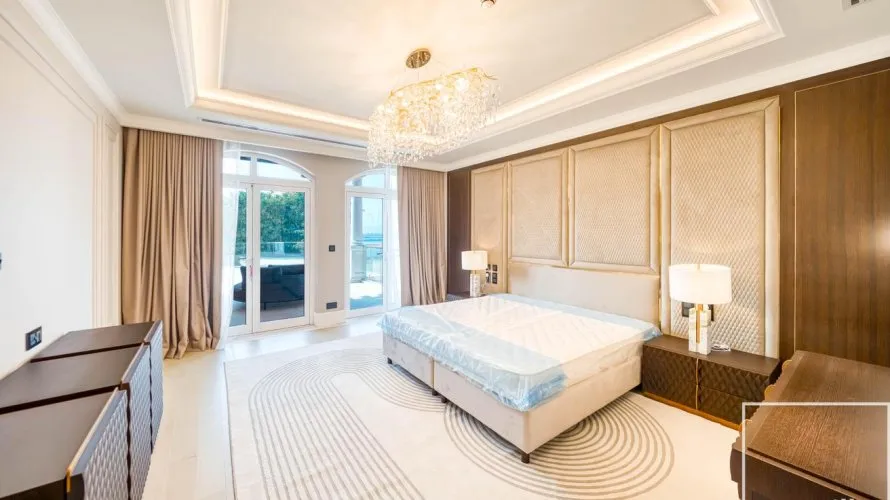 Villa de 7 chambres à The Crescent, UAE No. 2732 № 6