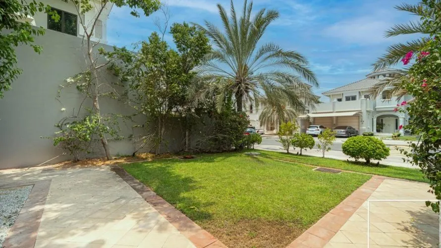Villa de 4 chambres à Garden Homes, UAE No. 2733 № 10