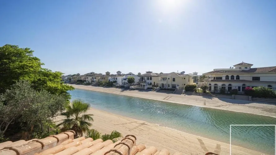 Villa de 5 chambres à Signature Villas, UAE No. 2734 № 5