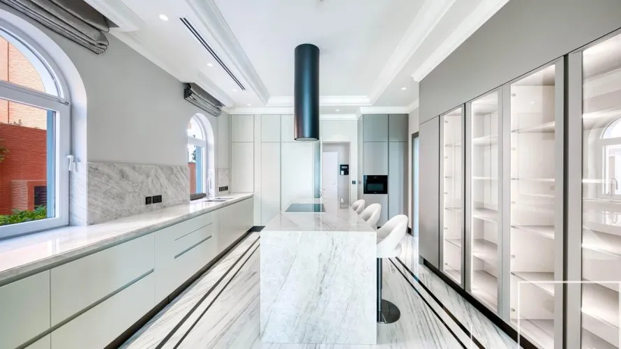 Villa de 7 chambres à The Crescent, UAE No. 2732 № 15