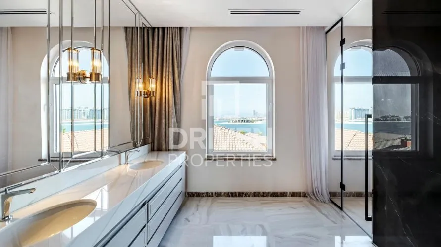 Penthouse de 1219.45m² à The Crescent, UAE No. 2795 № 1
