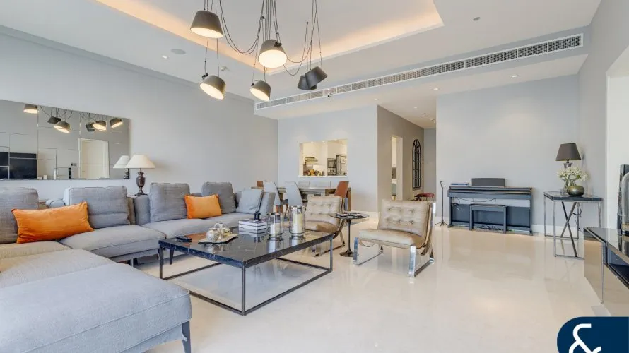 Квартира с 3 спальнями в  Tiara Residences, Пальма Джумейра, Дубай, ОАЭ №1064 № 1