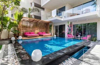 Квартира с 2 спальнями в  FIVE Palm Jumeirah, Пальма Джумейра, Дубай, ОАЭ №1128