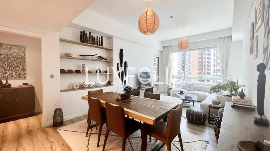 Квартира с 2 спальнями в  Marina Residences, Пальма Джумейра, Дубай, ОАЭ №637 № 1