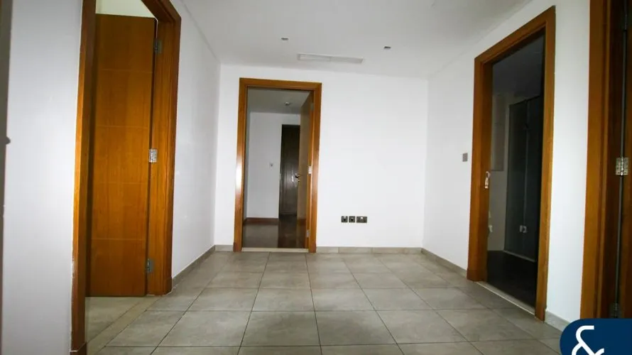 MARINA RESIDENCES в Пальма Джумейра, ОАЭ №25 № 2