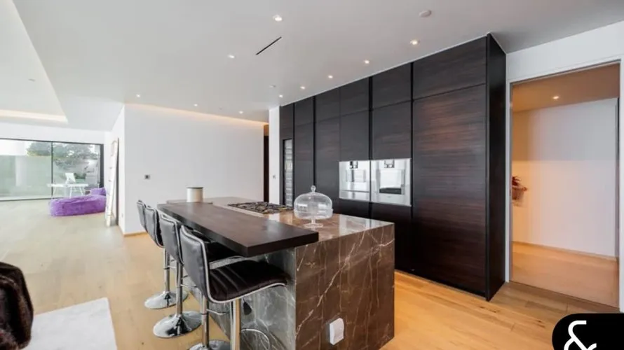 Квартира с 4 спальнями в  One at Palm Jumeirah, Пальма Джумейра, Дубай, ОАЭ №1061 № 5