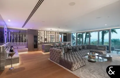 Квартира с 4 спальнями в  W Residences, Пальма Джумейра, Дубай, ОАЭ №1154