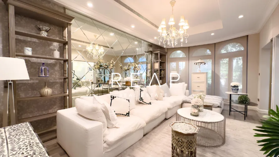 Вилла с 3 спальнями в  Canal Cove Villas, Пальма Джумейра, Дубай, ОАЭ №357 № 8