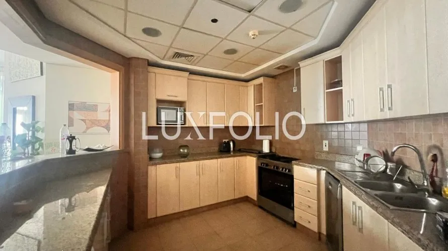 Квартира с 3 спальнями в  Shoreline Apartments, Пальма Джумейра, Дубай, ОАЭ №649 № 1