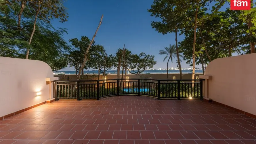 Квартира с 1 спальней в  Пальма Джумейра, Дубай, ОАЭ №1103 № 1