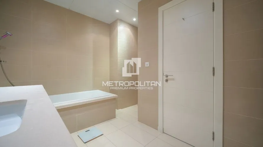 Квартира с 3 спальнями в  Tiara Residences, Пальма Джумейра, Дубай, ОАЭ №1004 № 12