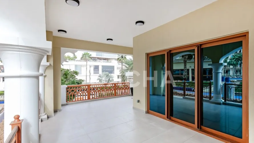 Квартира с 2 спальнями в  Marina Residences, Пальма Джумейра, Дубай, ОАЭ №1531 № 2