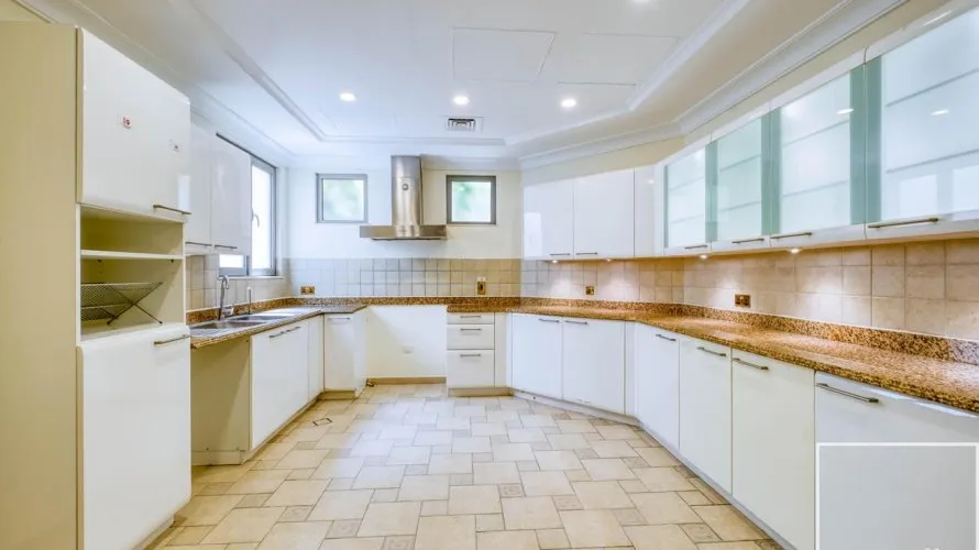 Вилла с 5 спальнями в Garden Homes, Пальма Джумейра, Дубай, ОАЭ №2347 № 4