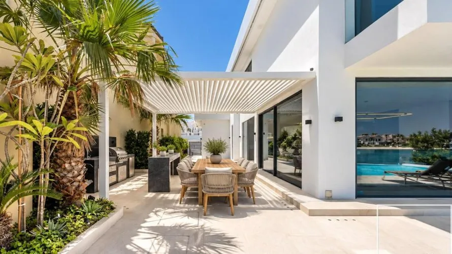 Вилла с 5 спальнями в Garden Homes, Пальма Джумейра, Дубай, ОАЭ №2810 № 1