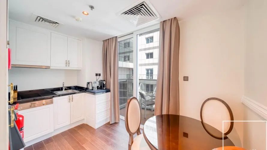 Апартаменты в отеле 68.19м² в Oceana, Пальма Джумейра, Дубай, ОАЭ №2742
