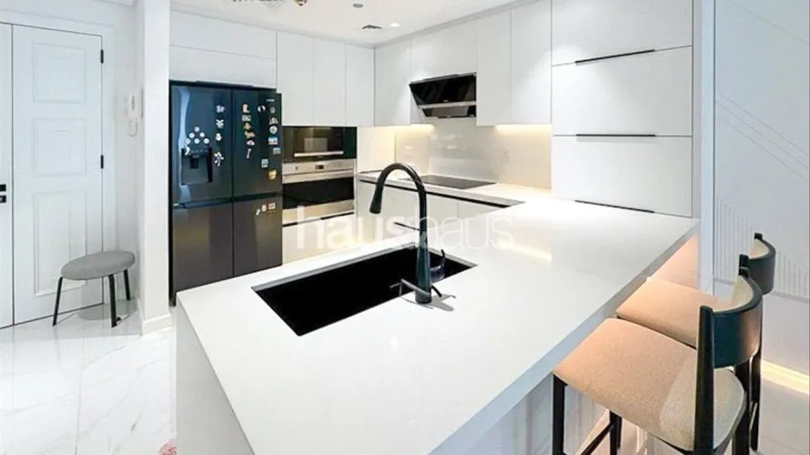 2 bedrooms apartment for sale , Golden Mile, Palm Jumeirah, Dubai, UAE No. 598 № 4