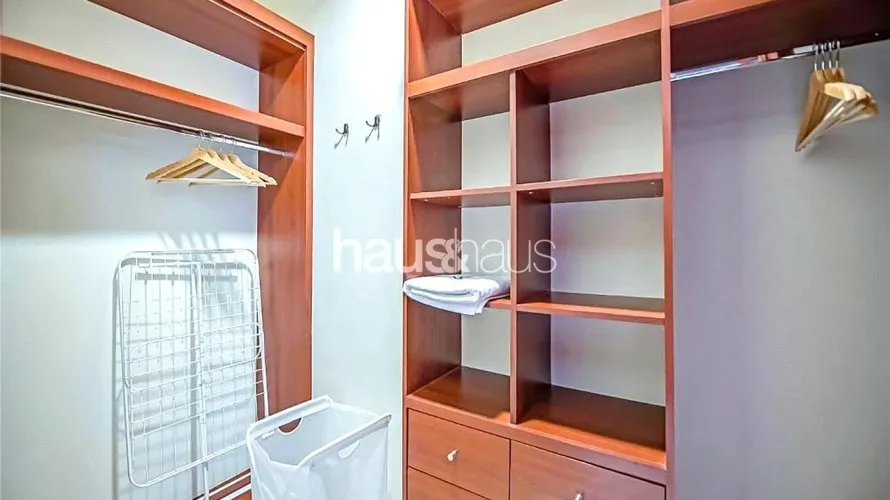 3 bedrooms townhouse for sale , Palm Jumeirah, Dubai, UAE No. 576 № 11