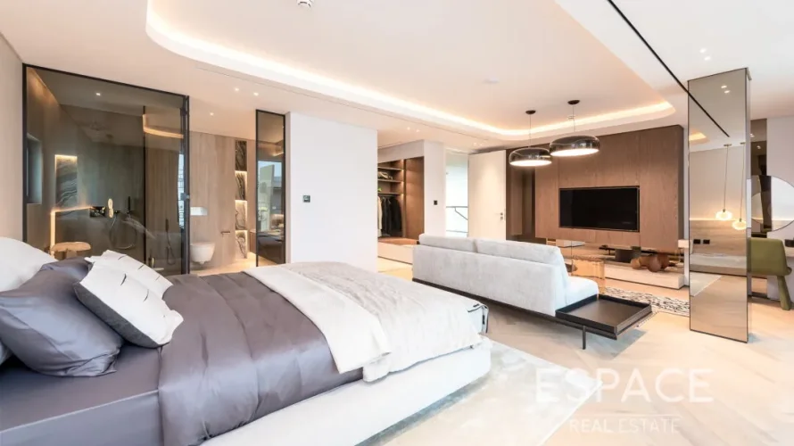 5 bedrooms villa for sale , Palm Jumeirah, Dubai, UAE No. 890 № 6