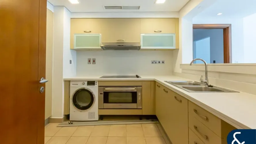 MARINA RESIDENCES in Palm Jumeirah, UAE No. 25 № 2