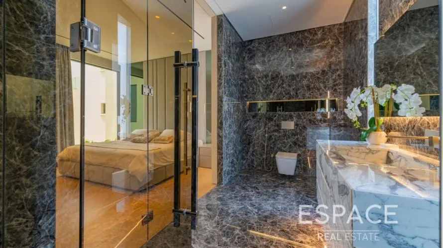 5 bedrooms villa for sale , Palm Jumeirah, Dubai, UAE No. 888 № 14